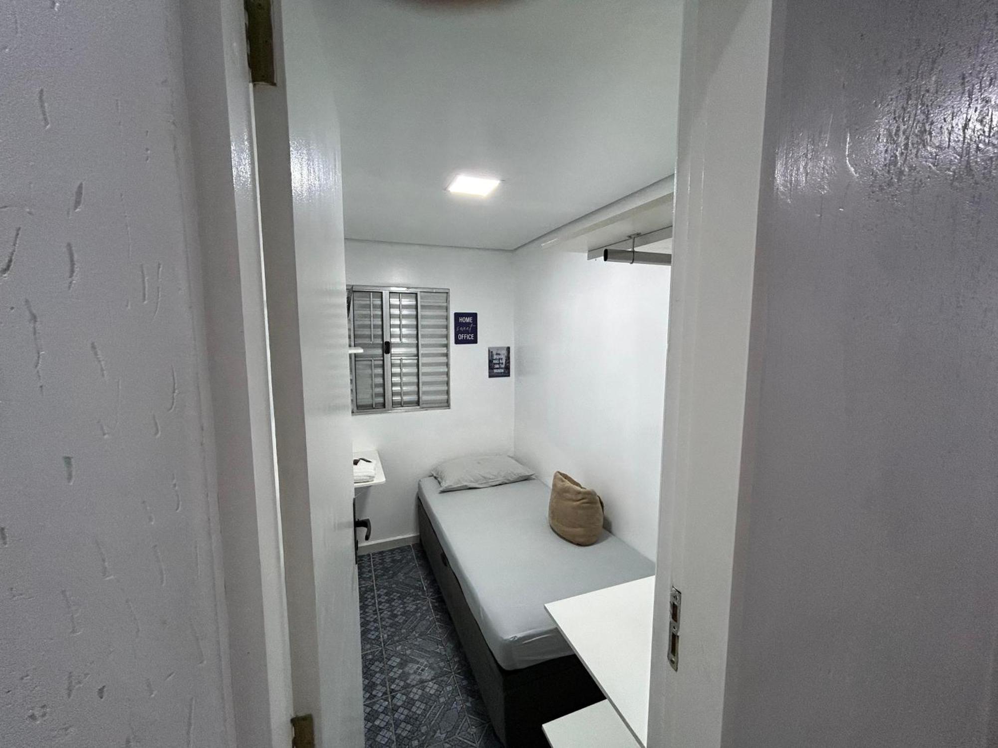 Albergue Privativo Proximo Ao Metro E Aeroporto